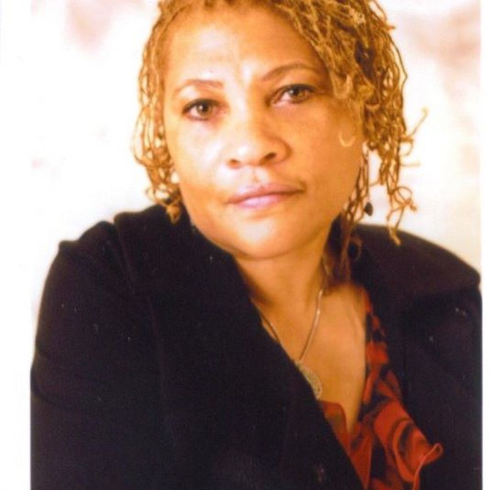 Meet your Posher, Lovie